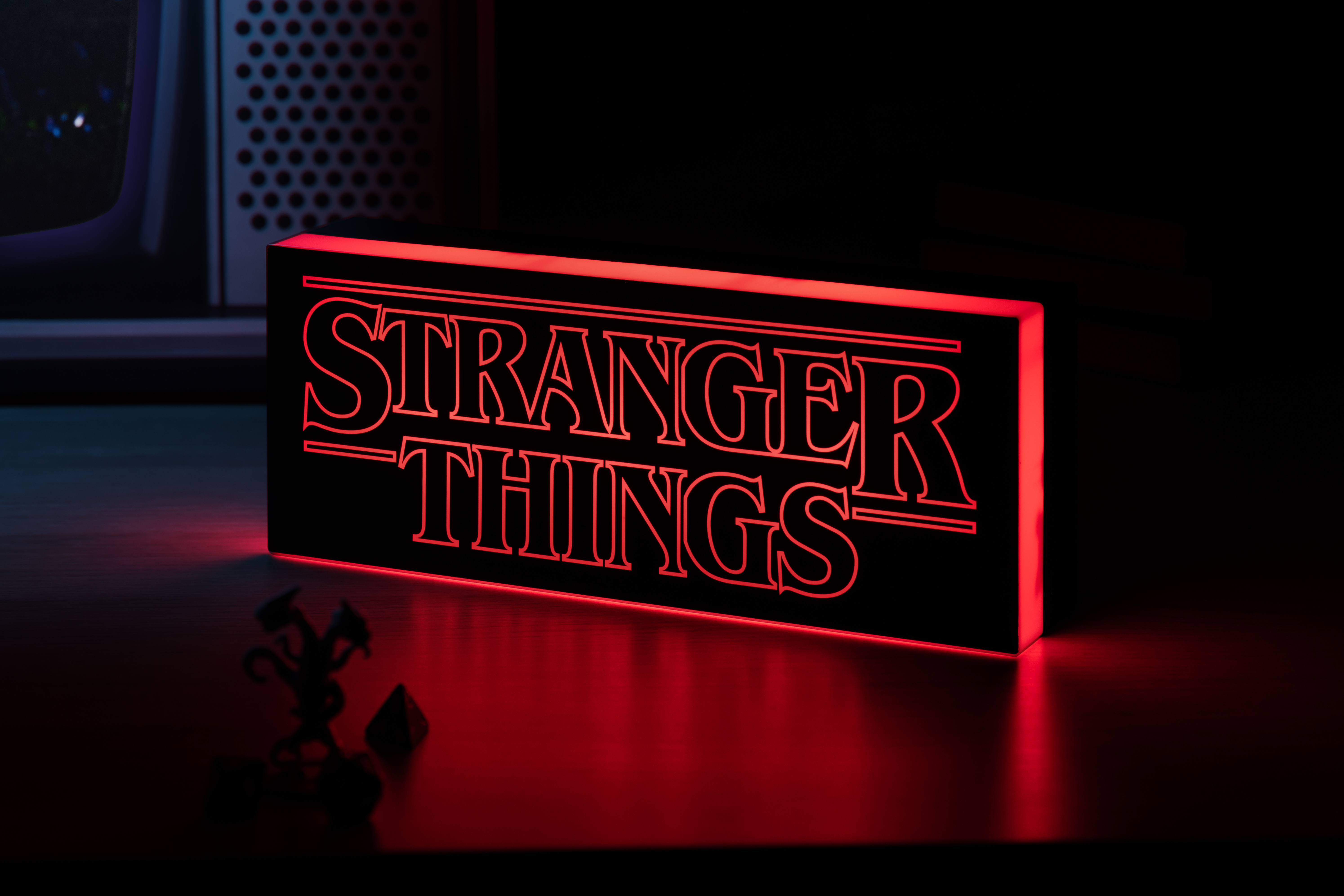 Stranger Things - Logo Light - Picture 4 of 6