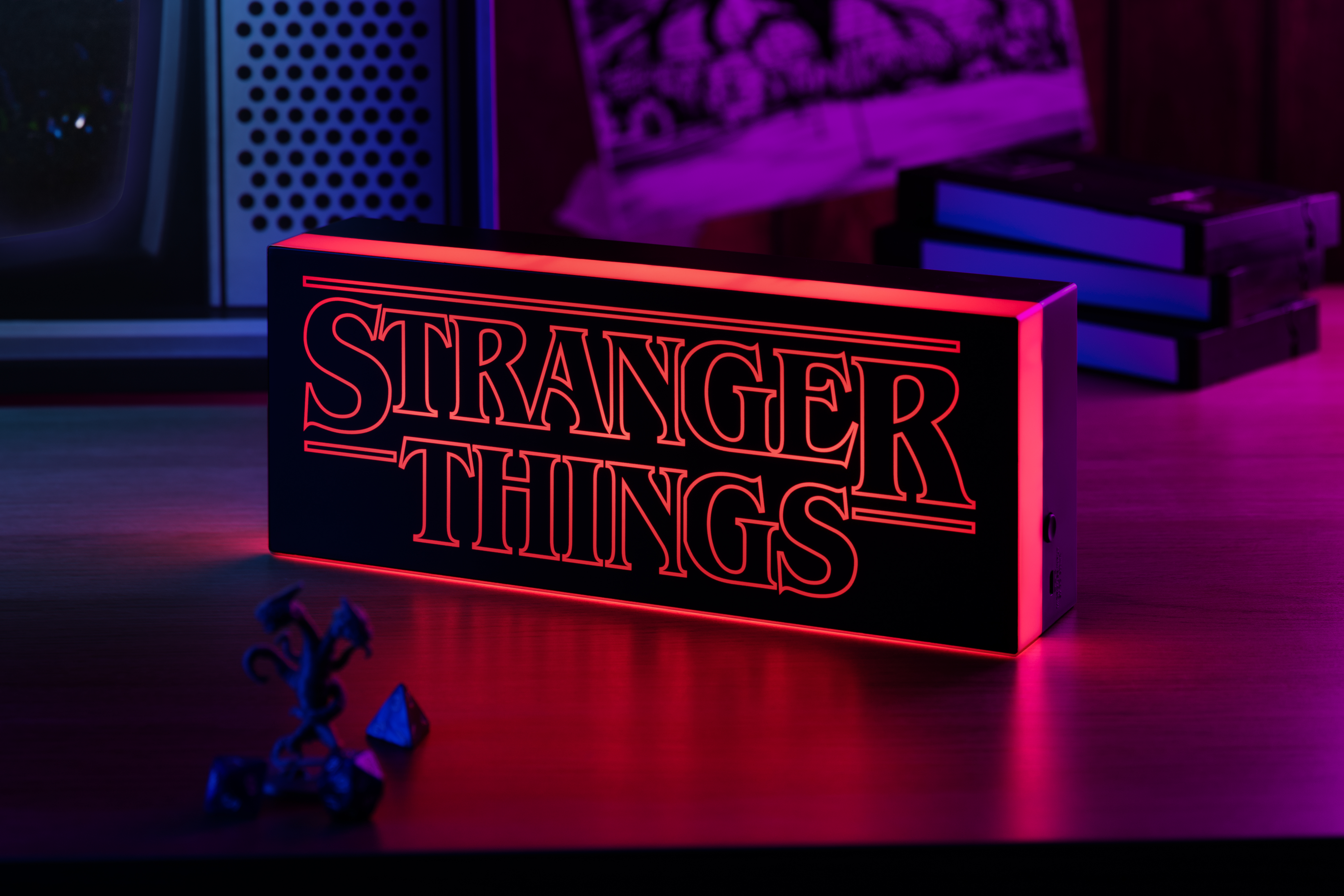 Stranger Things - Logo Light - Picture 5 of 6