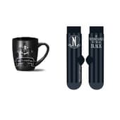 Mercredi - Coffret cadeau avec tasse 315ml et paire de chaussette EU 36-41 "Wear Black"